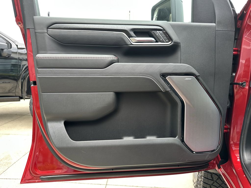 new 2025 GMC Sierra 2500HD car, priced at $93,136