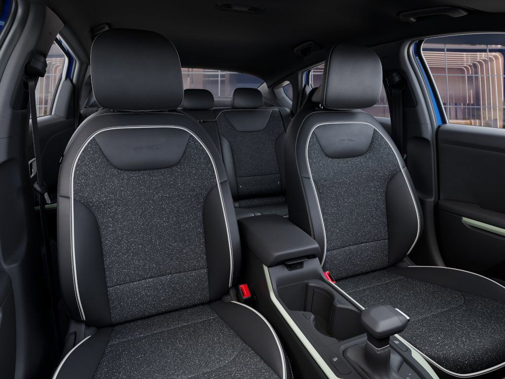 new 2025 Kia K4 car, priced at $23,713