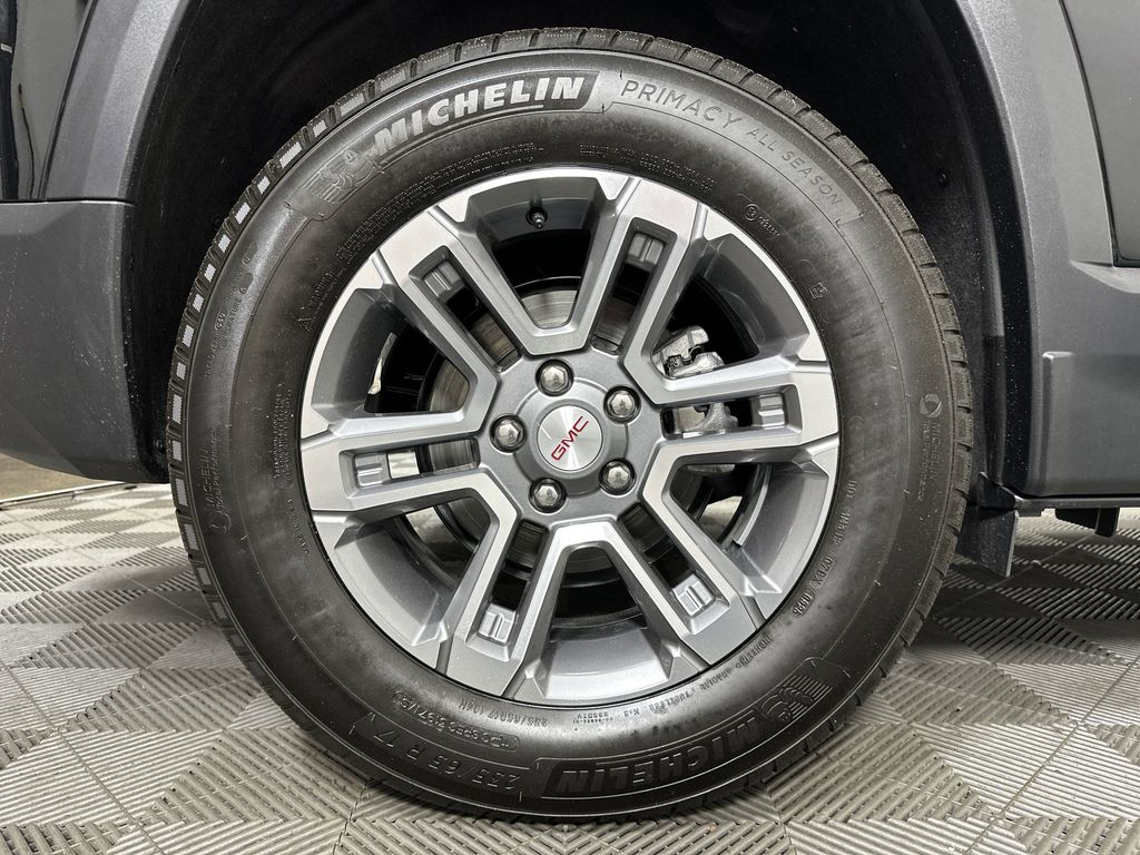 new 2025 GMC Terrain car, priced at $28,890