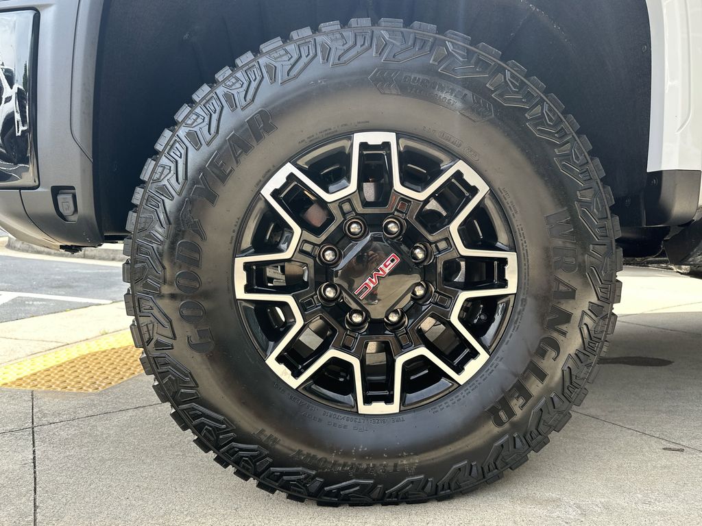 new 2025 GMC Sierra 2500HD car, priced at $94,054