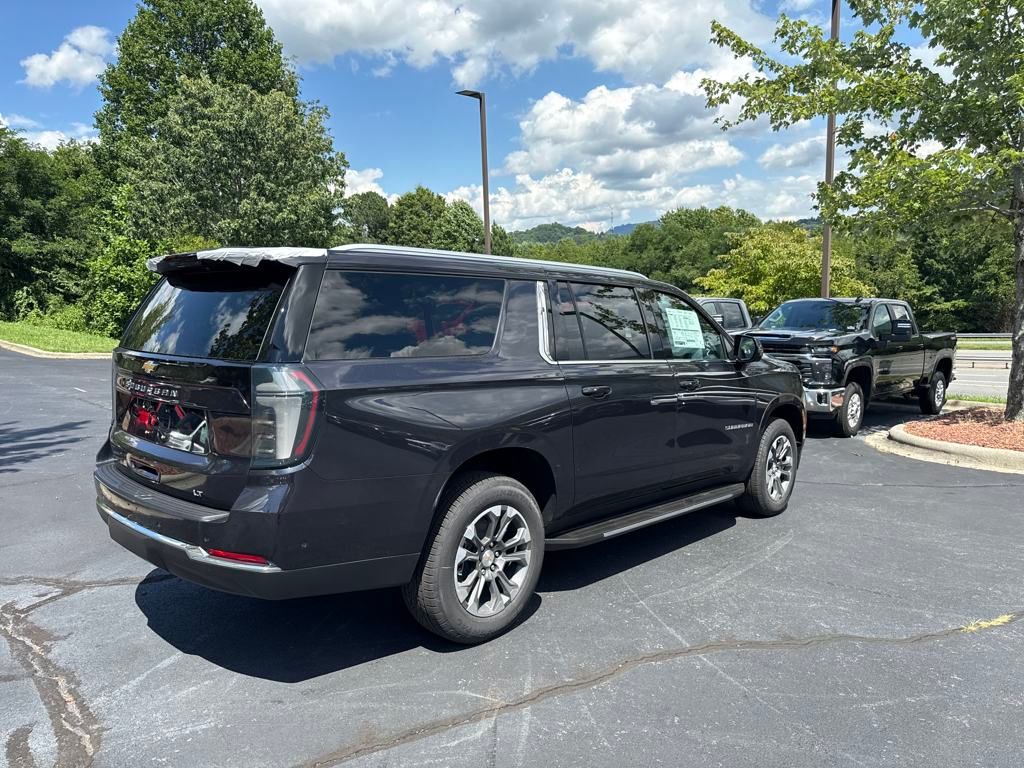 new 2025 Chevrolet Suburban car, priced at $75,380