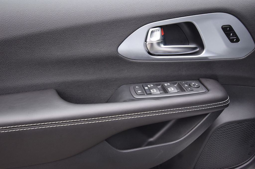 new 2026 Chrysler Pacifica car, priced at $48,645