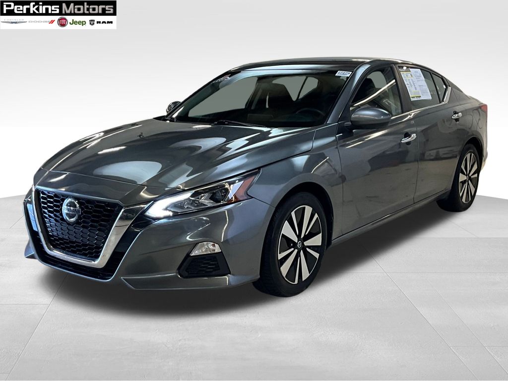 used 2022 Nissan Altima car, priced at $21,734