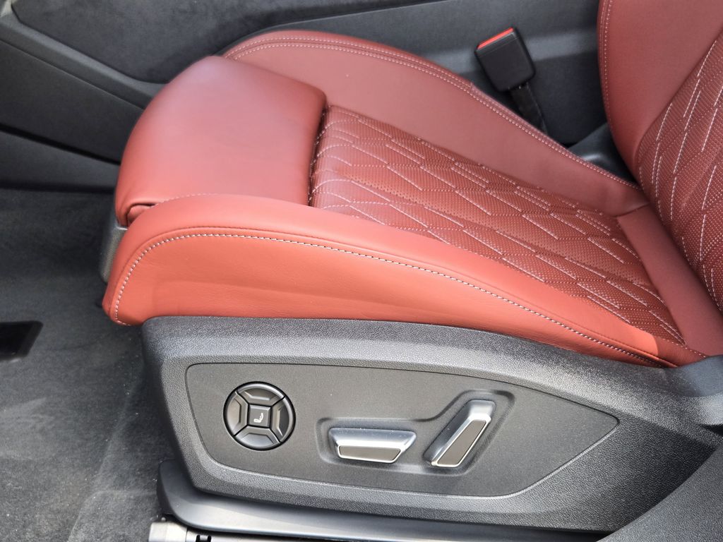new 2025 Audi S6 car, priced at $89,050