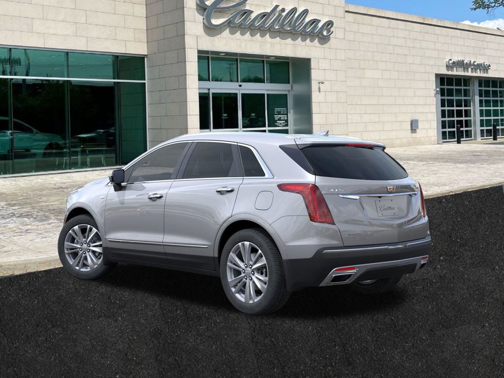 new 2025 Cadillac XT5 car, priced at $54,610