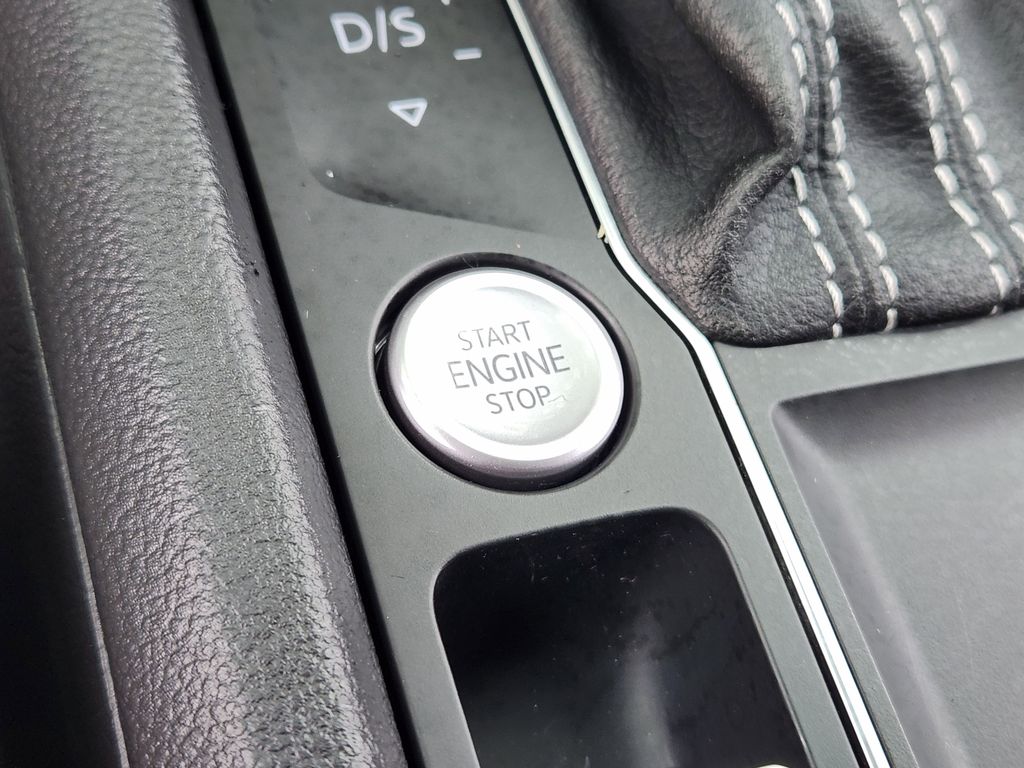 used 2021 Volkswagen Atlas Cross Sport car, priced at $26,222