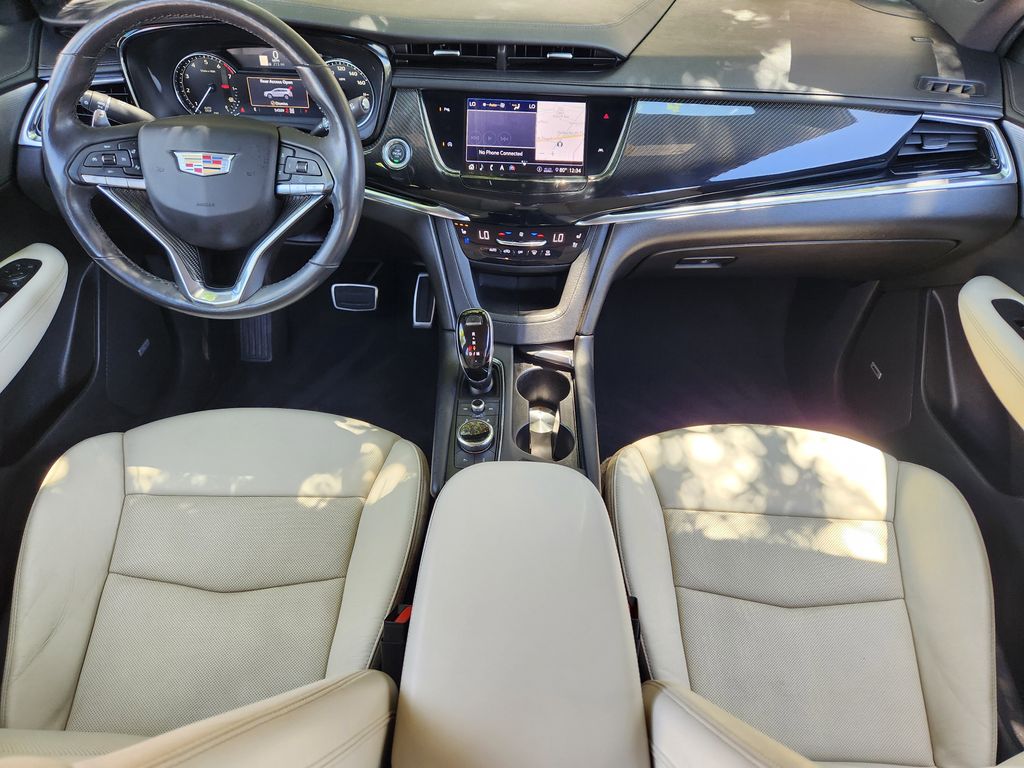 used 2020 Cadillac XT6 car, priced at $31,502