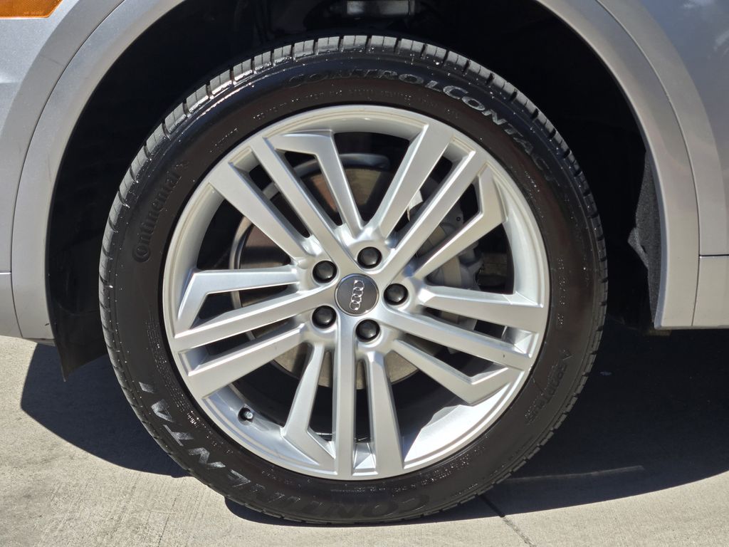 used 2018 Audi Q5 car, priced at $21,501