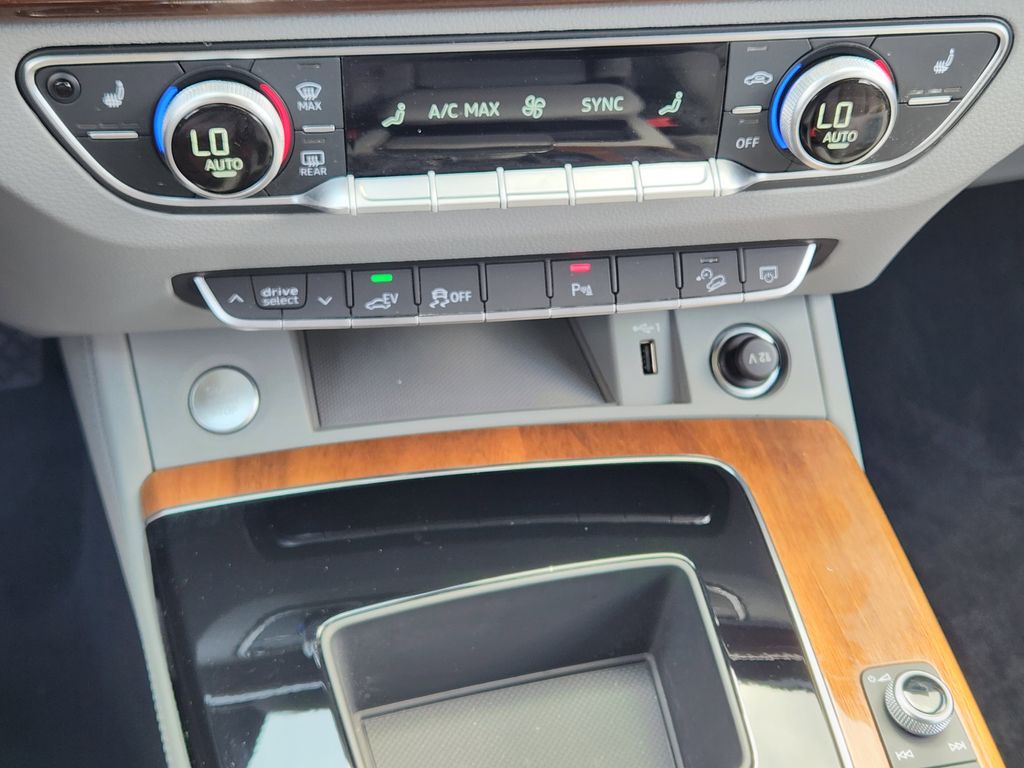 used 2024 Audi Q5 e car, priced at $46,492