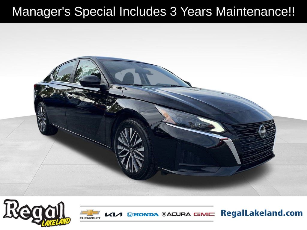 used 2023 Nissan Altima car, priced at $15,998