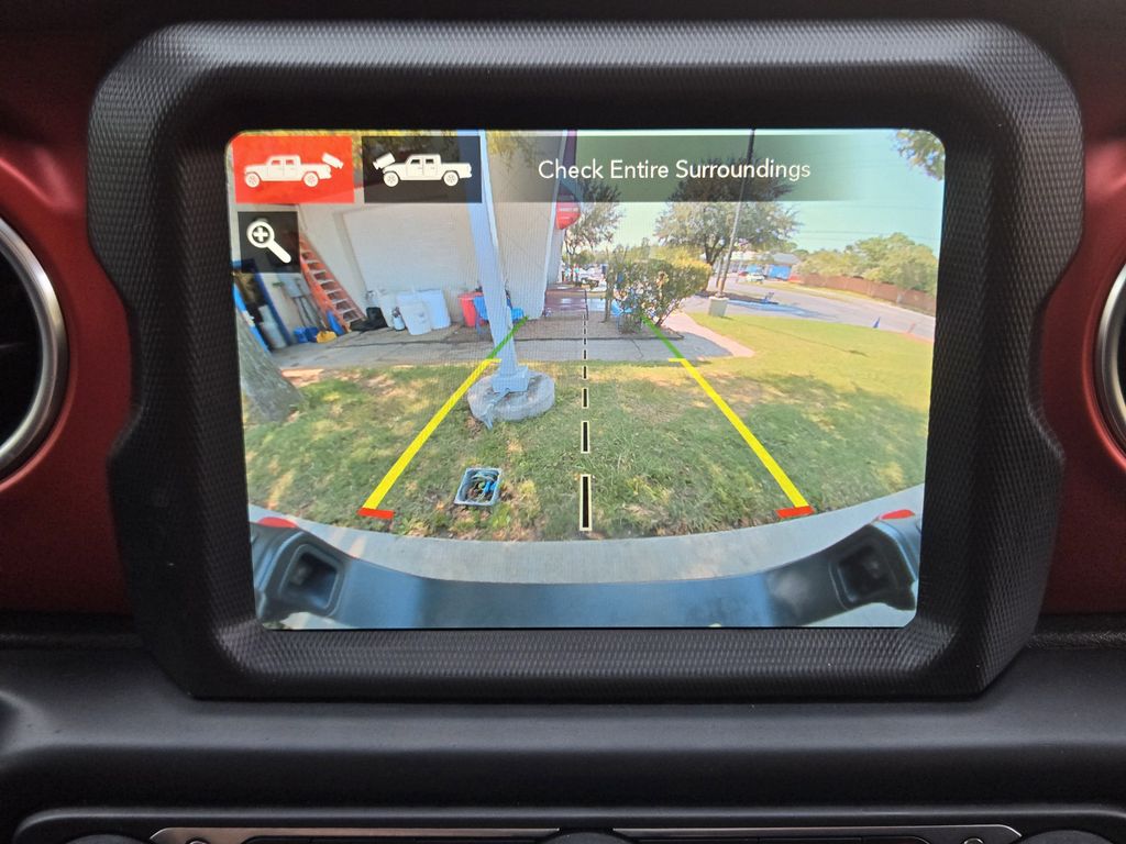 used 2022 Jeep Gladiator car, priced at $34,435