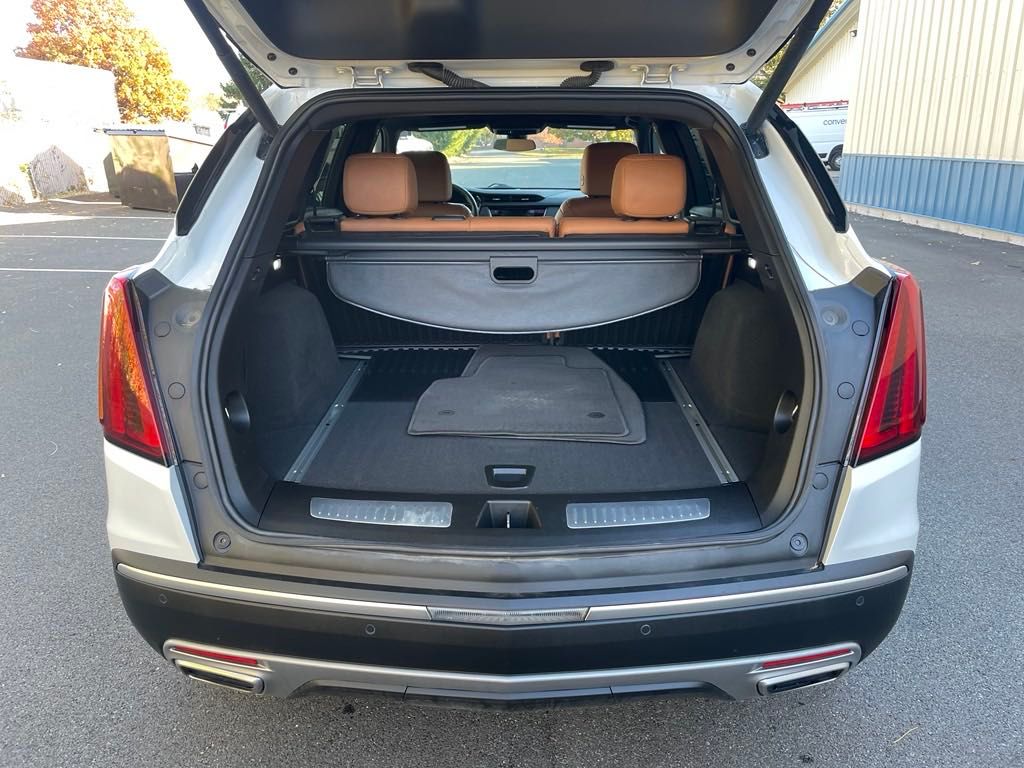 used 2021 Cadillac XT5 car, priced at $30,550