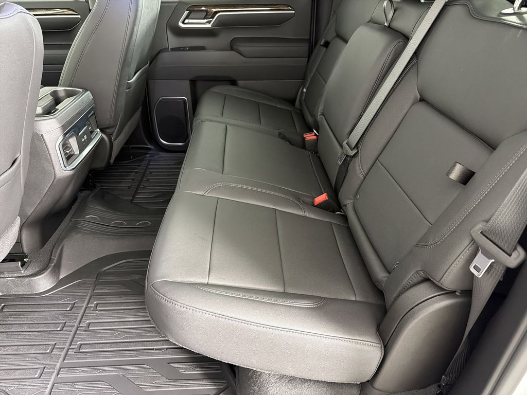 new 2026 GMC Sierra 1500 car, priced at $61,600