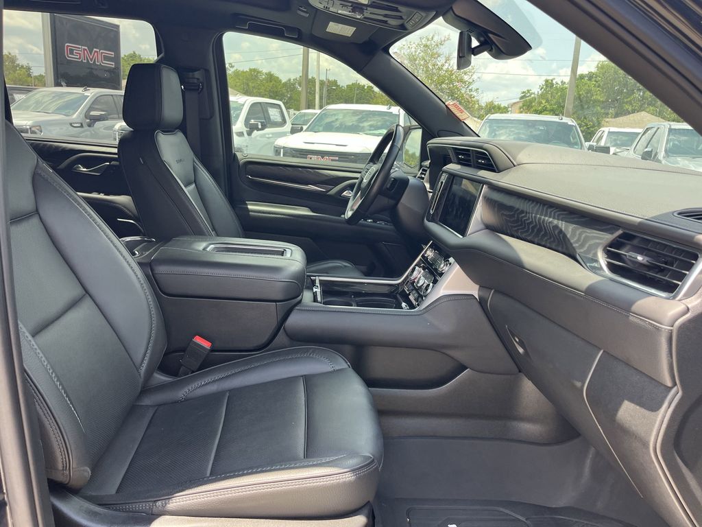 used 2022 GMC Yukon car, priced at $62,993