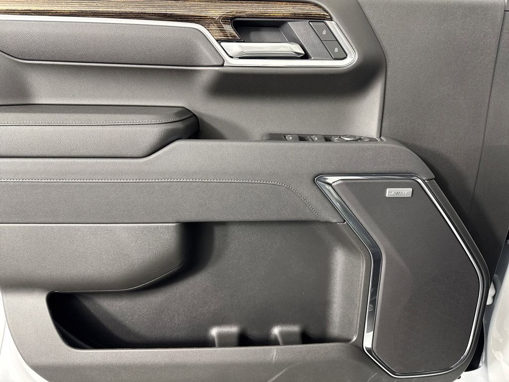 new 2025 GMC Sierra 1500 car, priced at $61,729