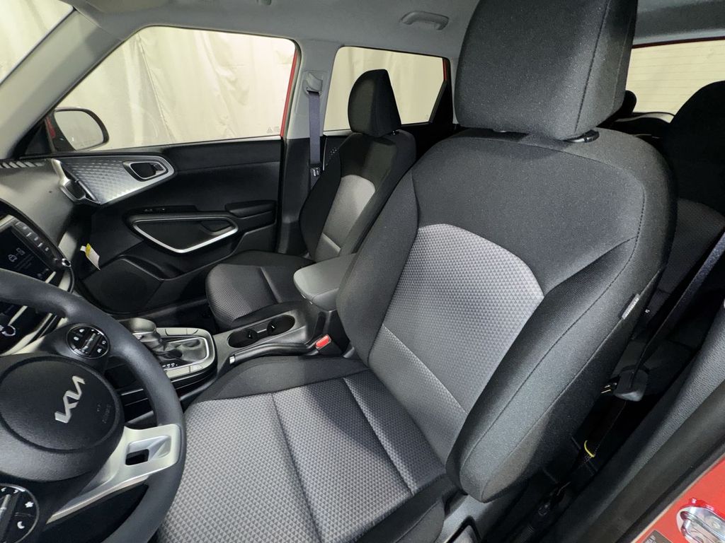 new 2025 Kia Soul car, priced at $21,760