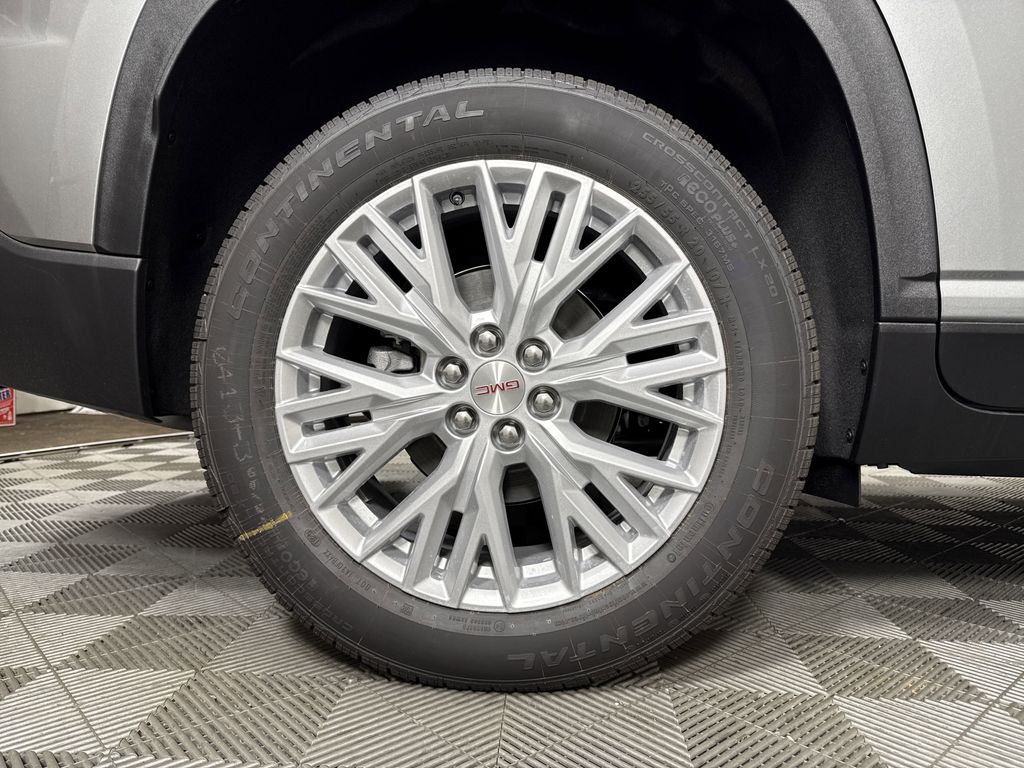 new 2025 GMC Acadia car, priced at $42,724