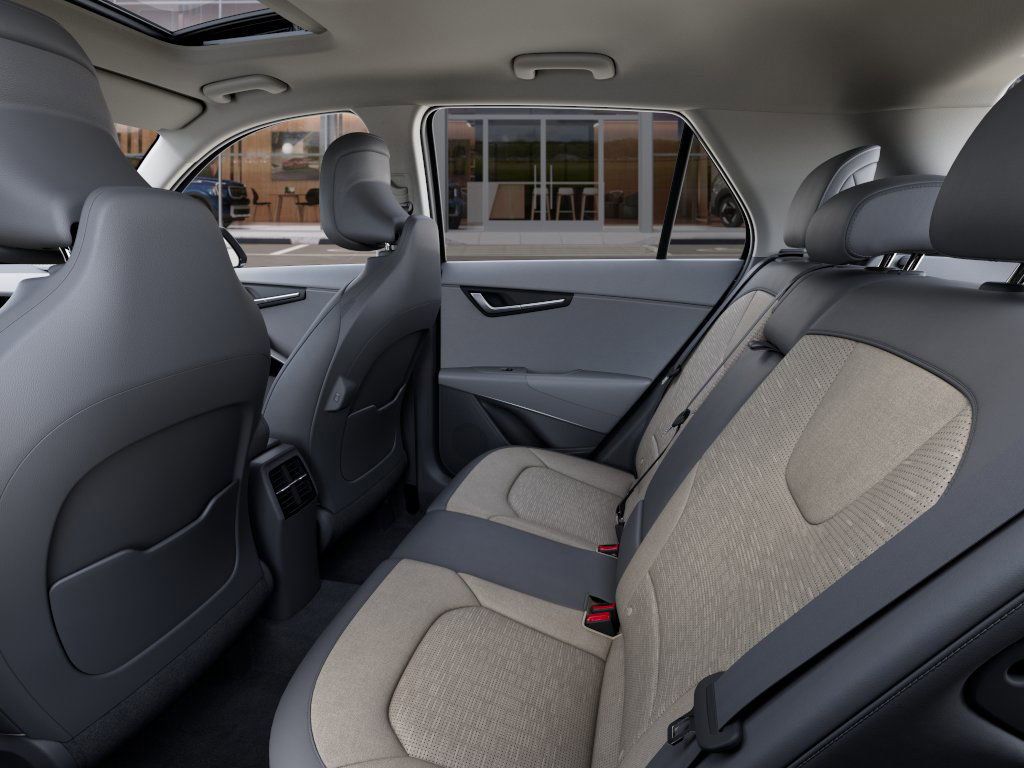 new 2025 Kia Niro car, priced at $30,584