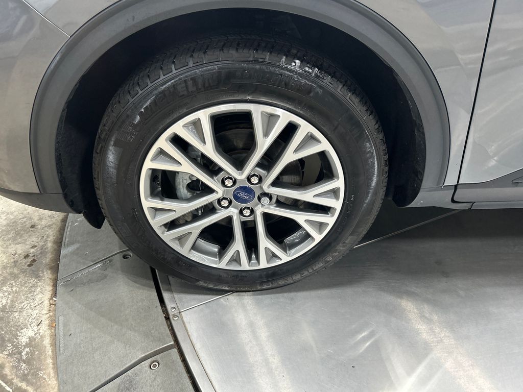 used 2022 Ford Escape car, priced at $27,482