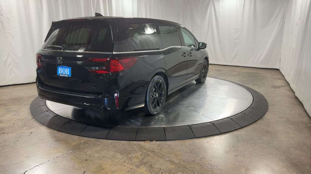 new 2026 Honda Odyssey car, priced at $45,390