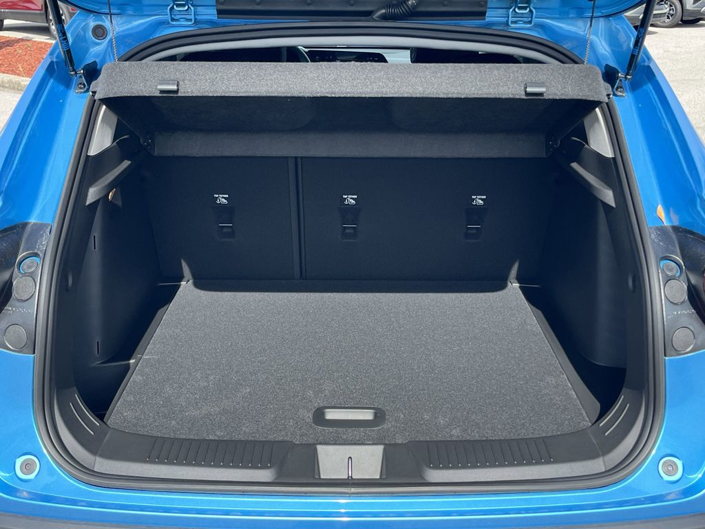 new 2025 Chevrolet Trax car, priced at $23,241
