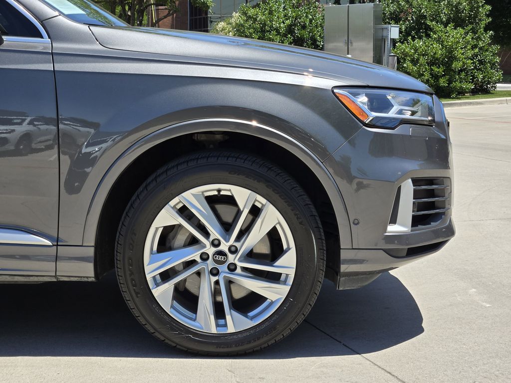 used 2021 Audi Q7 car, priced at $31,591