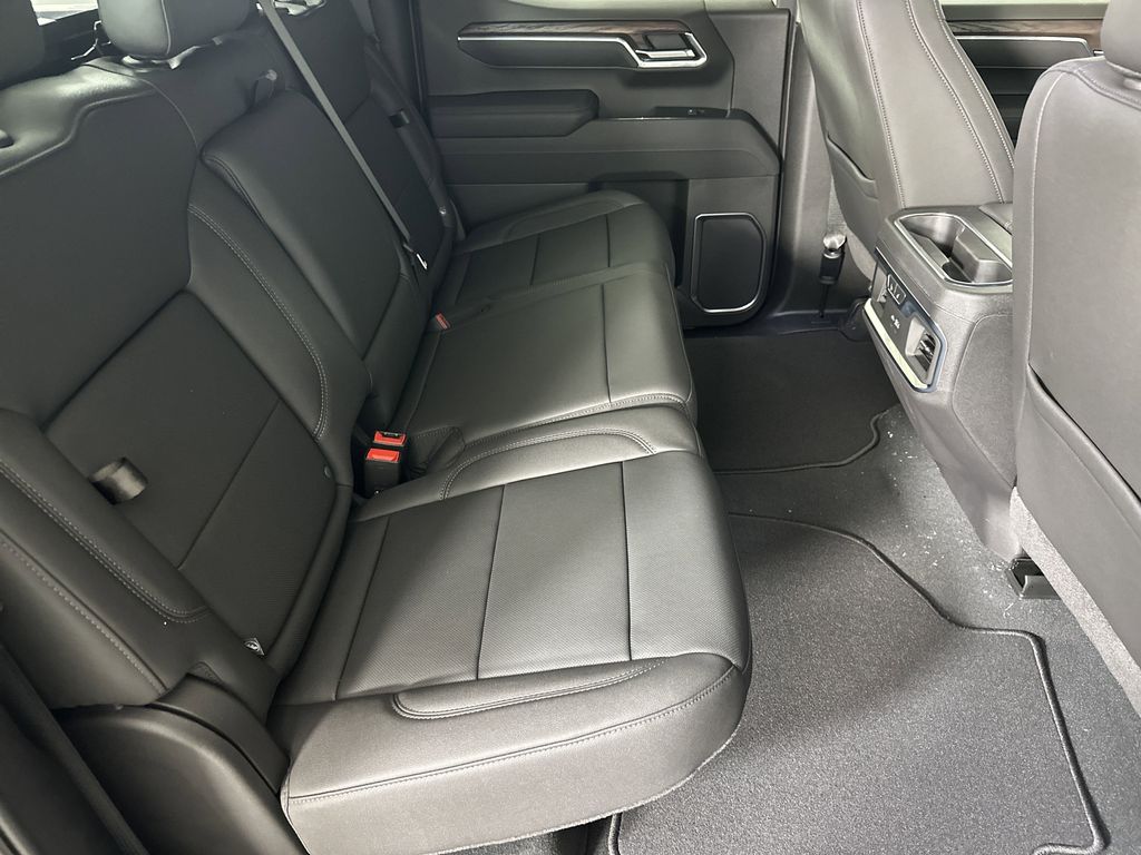 new 2025 GMC Sierra 1500 car, priced at $59,319