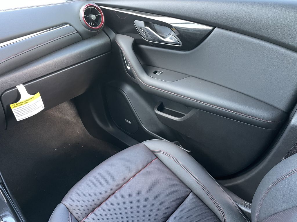new 2025 Chevrolet Blazer car, priced at $44,328