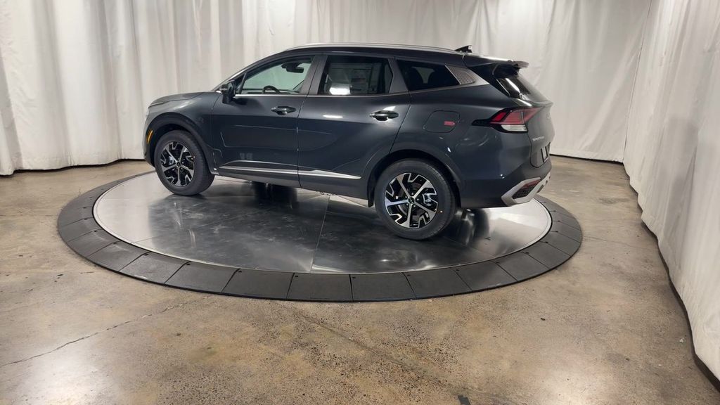 new 2025 Kia Sportage Hybrid car, priced at $33,615