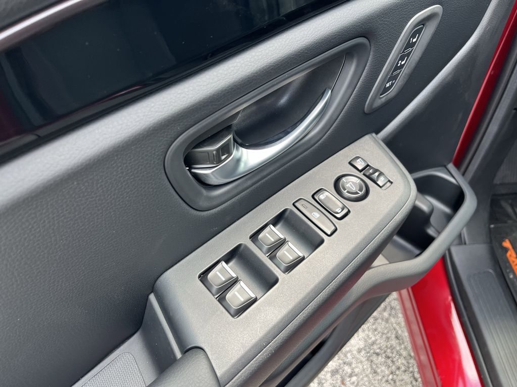 new 2025 Honda Pilot car, priced at $49,253