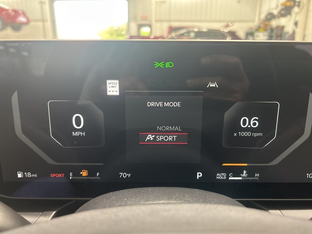 new 2025 Kia K4 car, priced at $24,333