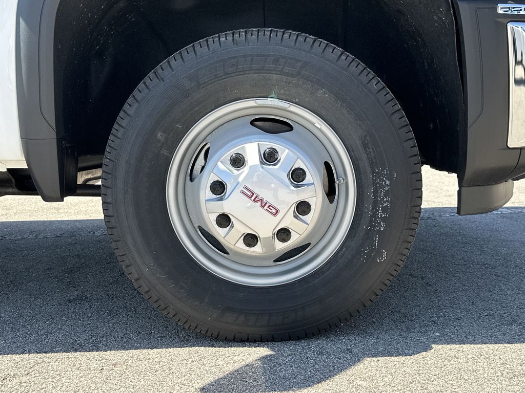 new 2024 GMC Sierra 3500HD car, priced at $50,953