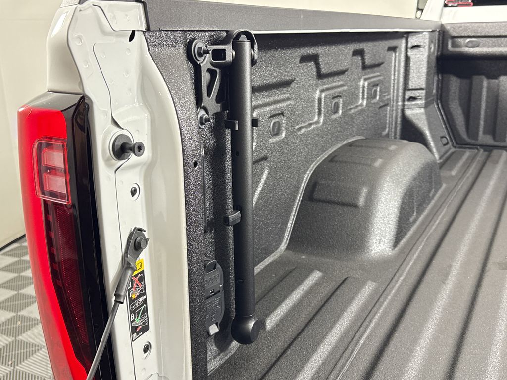 new 2025 GMC Sierra 2500HD car, priced at $78,970