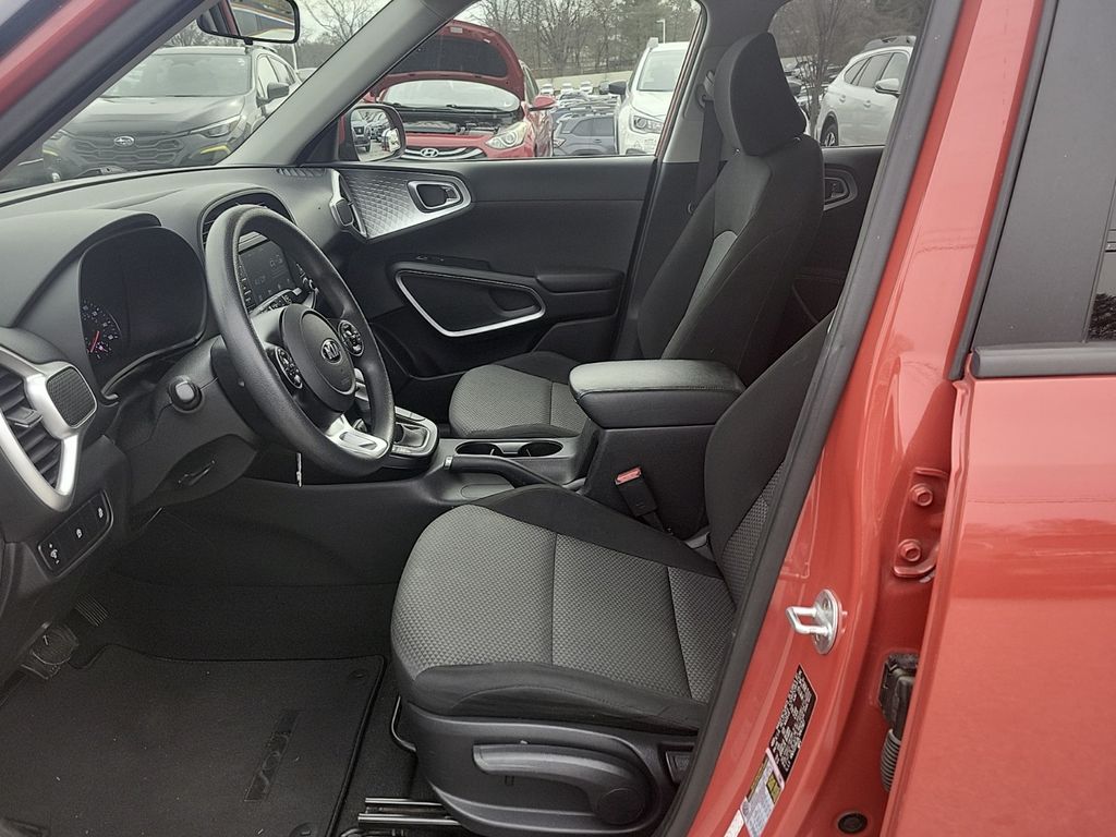 used 2020 Kia Soul car, priced at $13,868