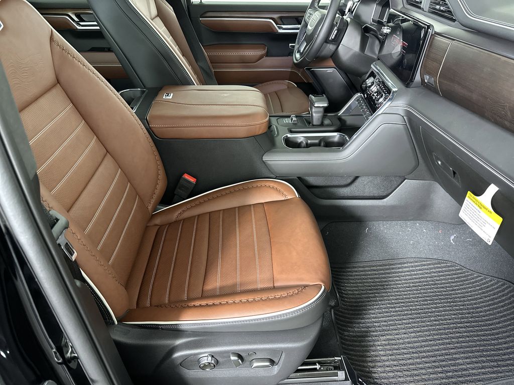 new 2025 GMC Sierra 1500 car, priced at $78,239