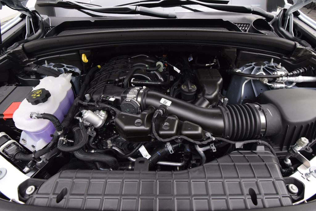 new 2025 Jeep Grand Cherokee car, priced at $46,126