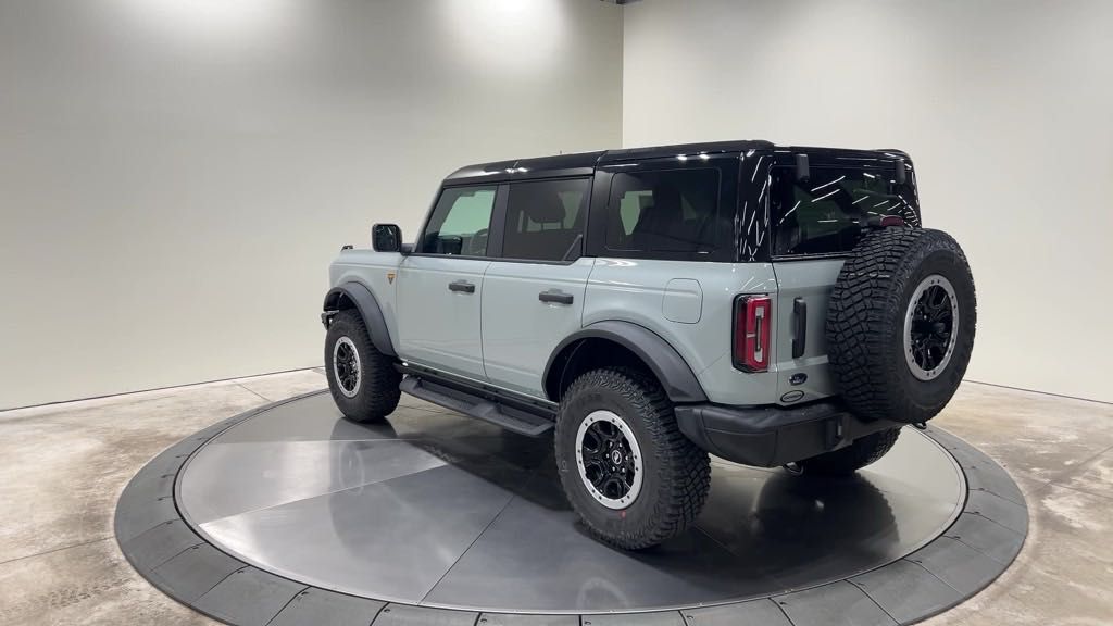 new 2024 Ford Bronco car, priced at $60,065