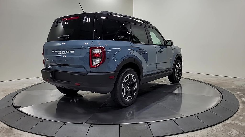 new 2024 Ford Bronco Sport car, priced at $36,015