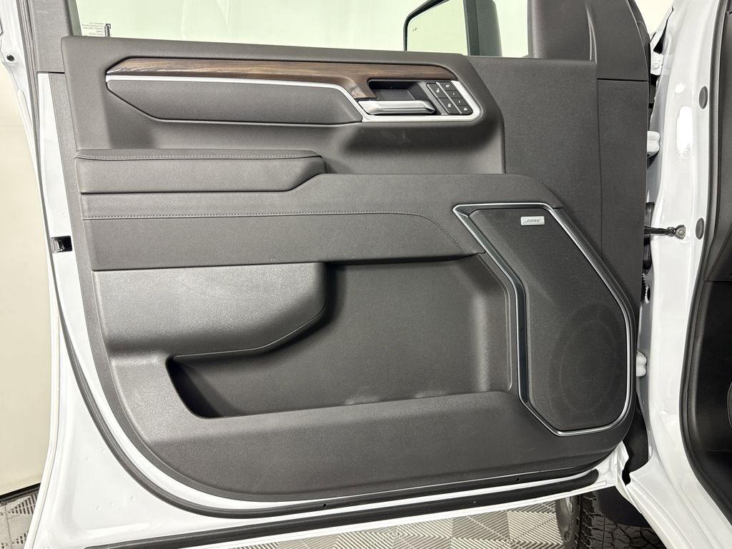 new 2025 GMC Sierra 2500HD car, priced at $78,970