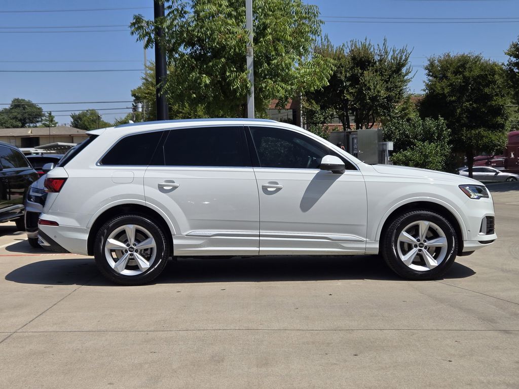 used 2023 Audi Q7 car, priced at $39,215