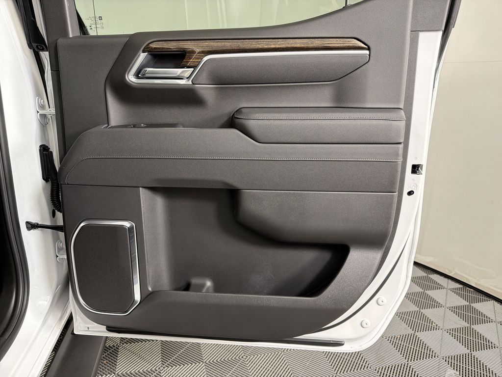 new 2026 GMC Sierra 1500 car, priced at $61,600