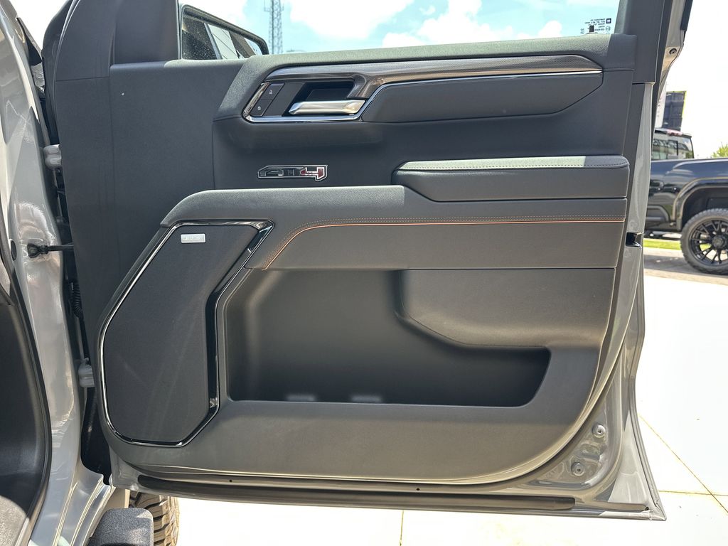 new 2025 GMC Sierra 1500 car, priced at $69,349