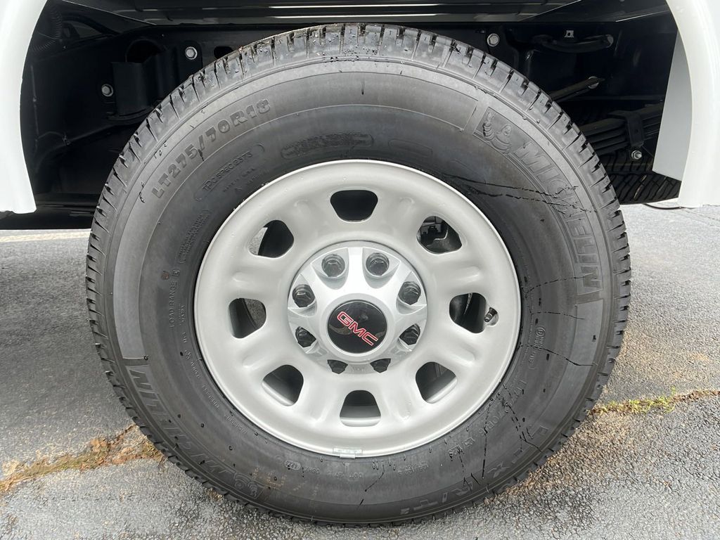 new 2024 GMC Sierra 3500HD car, priced at $48,978