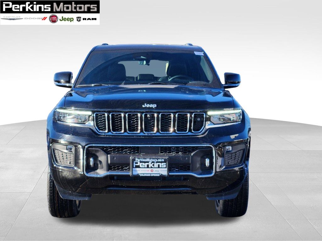 new 2025 Jeep Grand Cherokee car, priced at $60,019