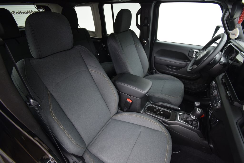 new 2026 Jeep Wrangler car, priced at $49,576