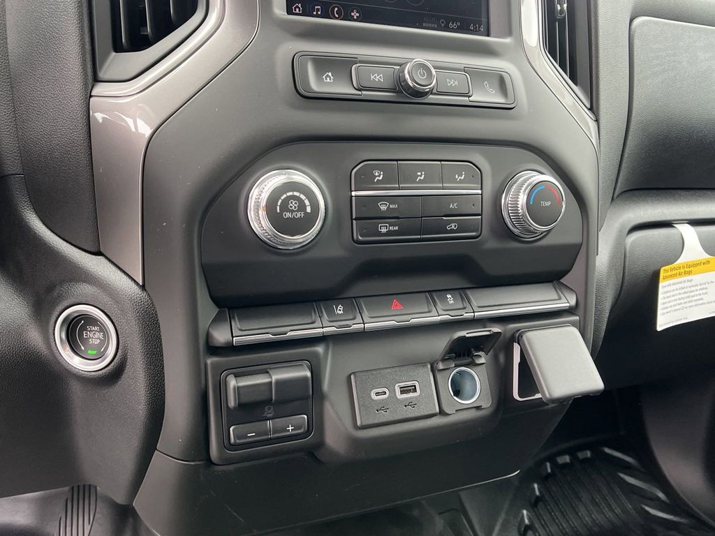 new 2024 GMC Sierra 3500HD car, priced at $48,978
