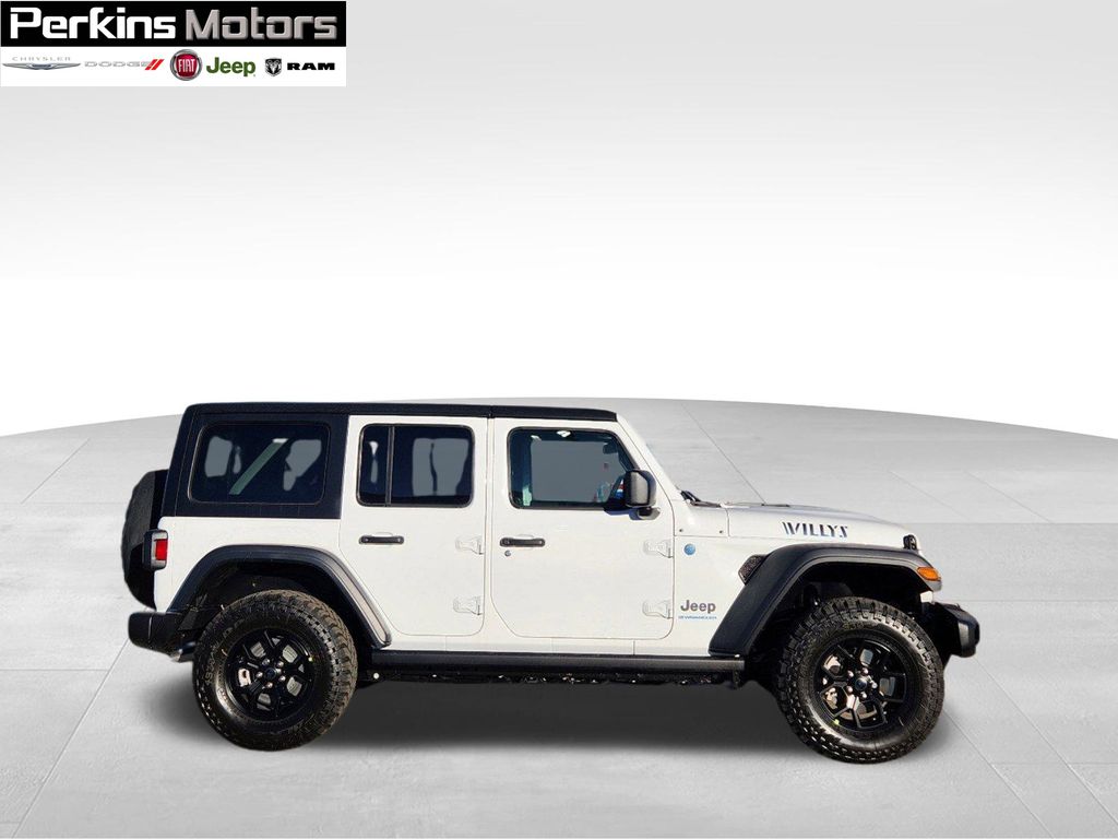 new 2025 Jeep Wrangler car, priced at $51,109