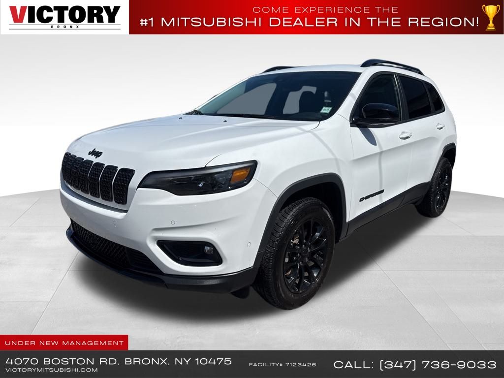 used 2023 Jeep Cherokee car, priced at $18,995