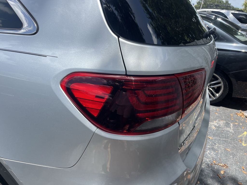 used 2020 Kia Sorento car, priced at $16,991