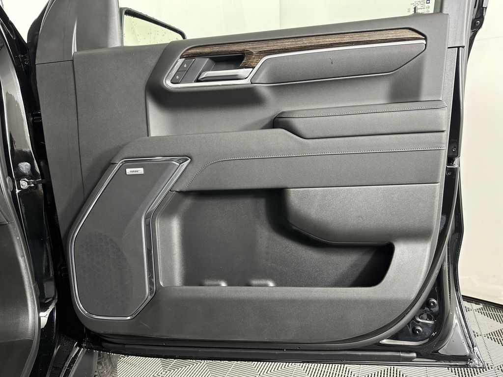 new 2025 GMC Sierra 1500 car, priced at $60,424
